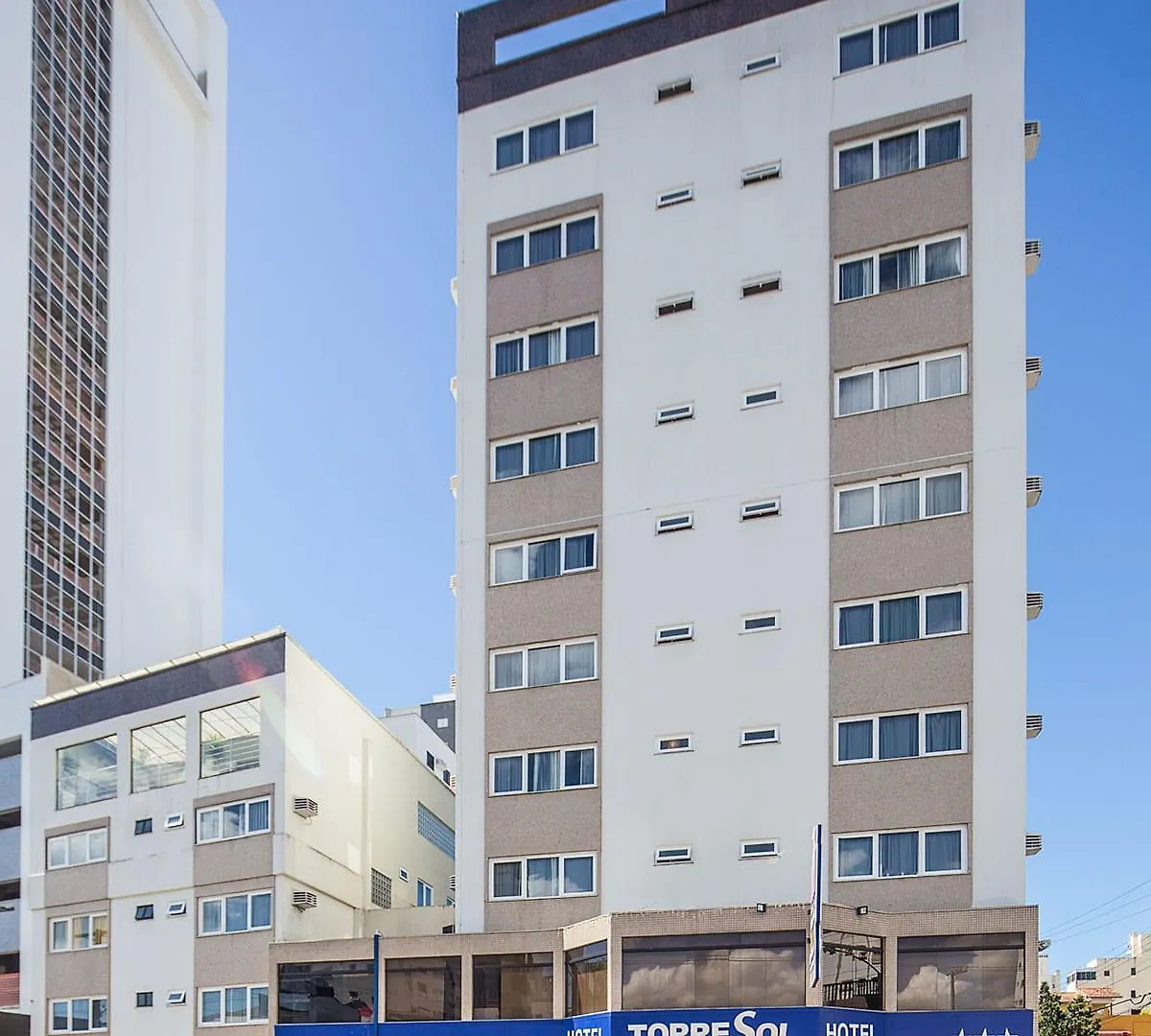 Hotel Torre Sol Balneário Camboriú 3*,  Brasil