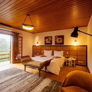 https://apple-house.camposdojordaohotels.net