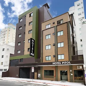 Pitol Hotel