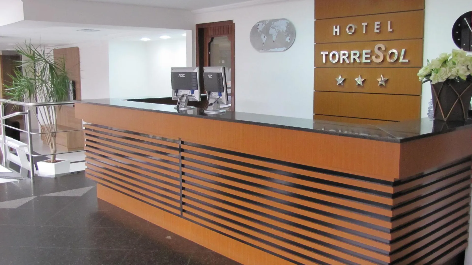 Hotel Torre Sol Balneário Camboriú 3*,