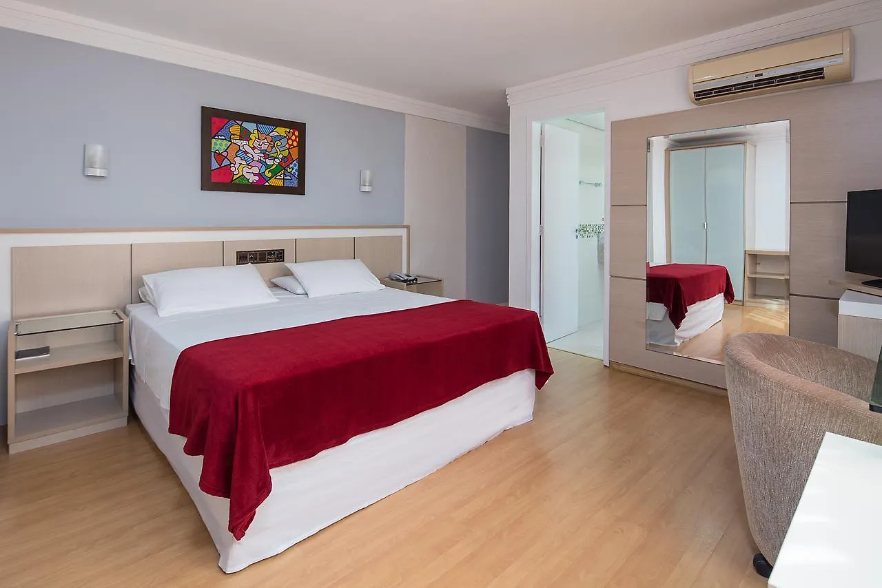 ***  Hotel Torre Sol Balneário Camboriú Brazilië